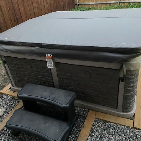 Dallas 4Br Large Yard W Hot Tub , Fire Pit And Basketball Hoop Exterior foto